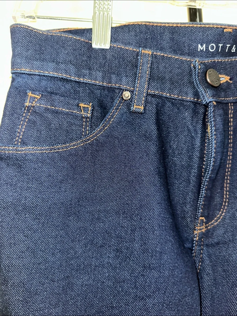 Mott & Bow Women's Dark Blue Boyfriend Jeans size 28w x 30l